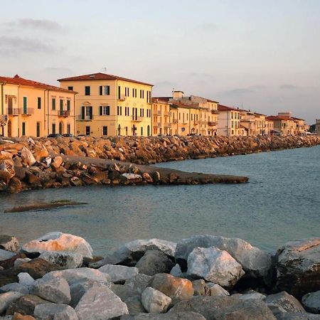 Affreschi Sul Mare Hotel Marina Di Pisa Buitenkant foto